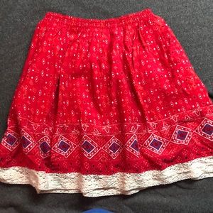 true craft skirt 🌴